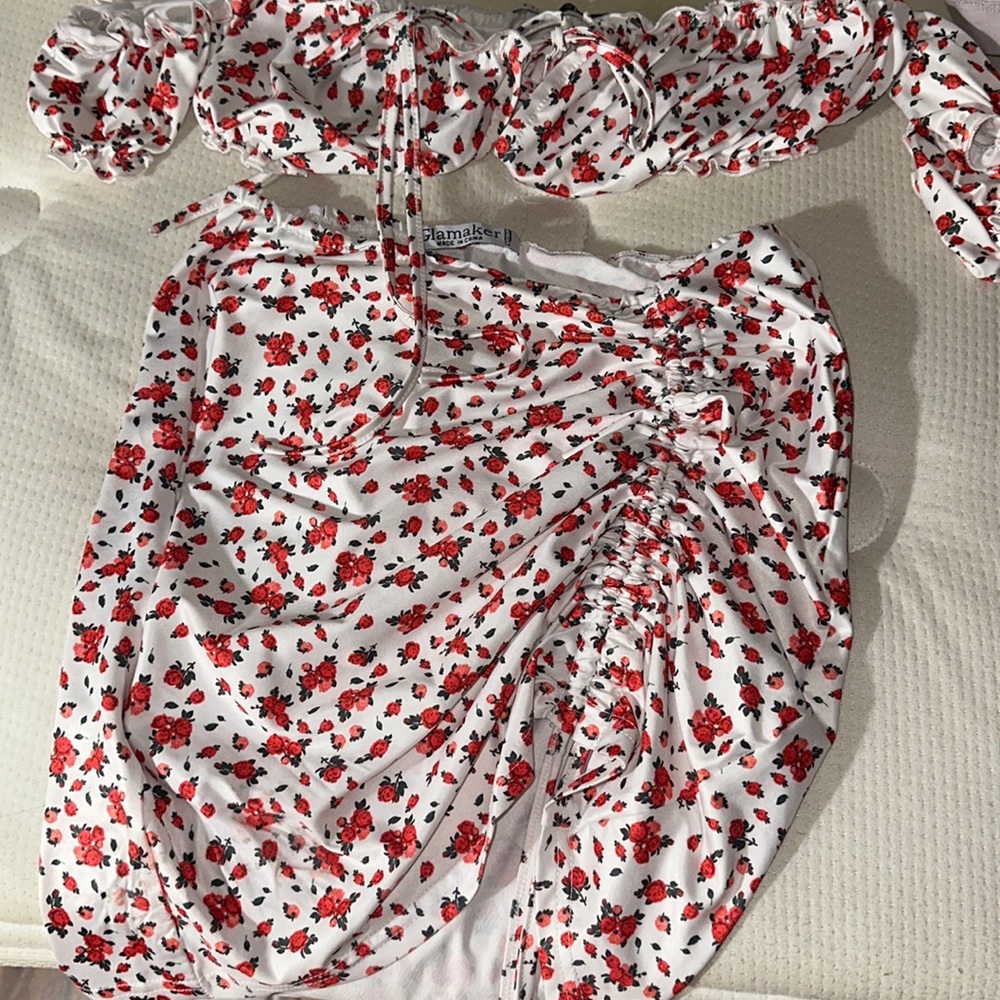 Glamaker rose top and skirt set